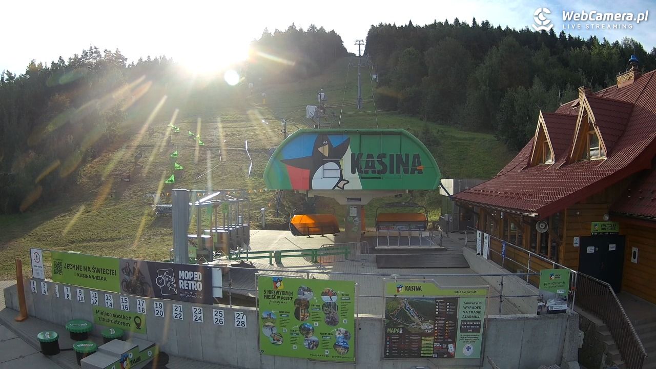 KASINA - ski dolna stacja wyciągu - 03 wresień 2026, 07:55
