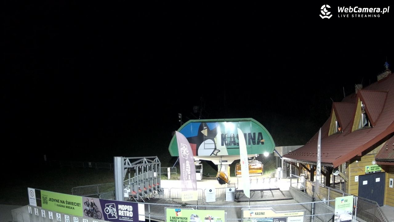 KASINA - ski dolna stacja wyciągu - 16 październik 2025, 20:07