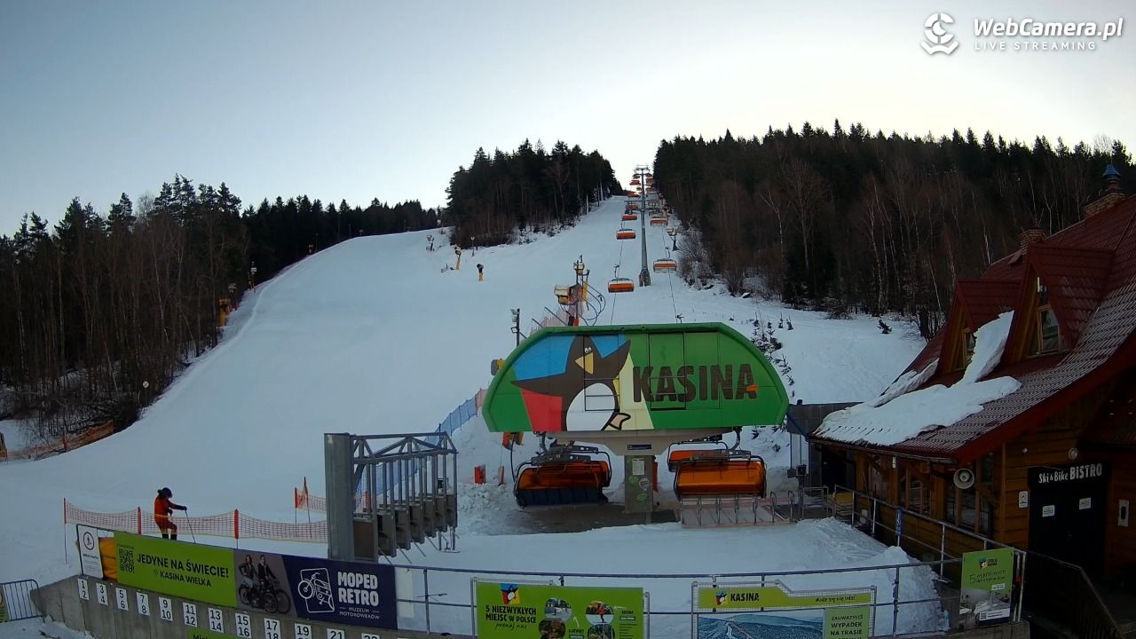 KASINA - ski dolna stacja wyciągu - 20 styczeń 2026, 08:47