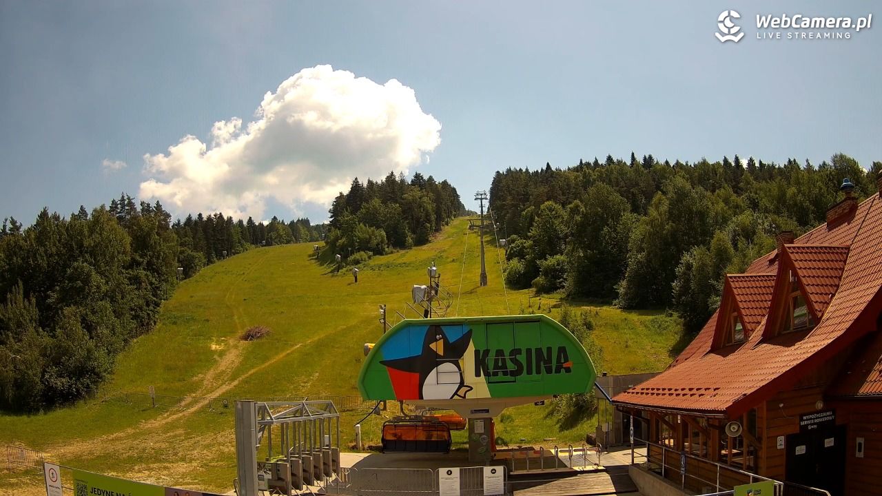 KASINA - ski dolna stacja wyciągu - 26 czerwiec 2025, 11:44