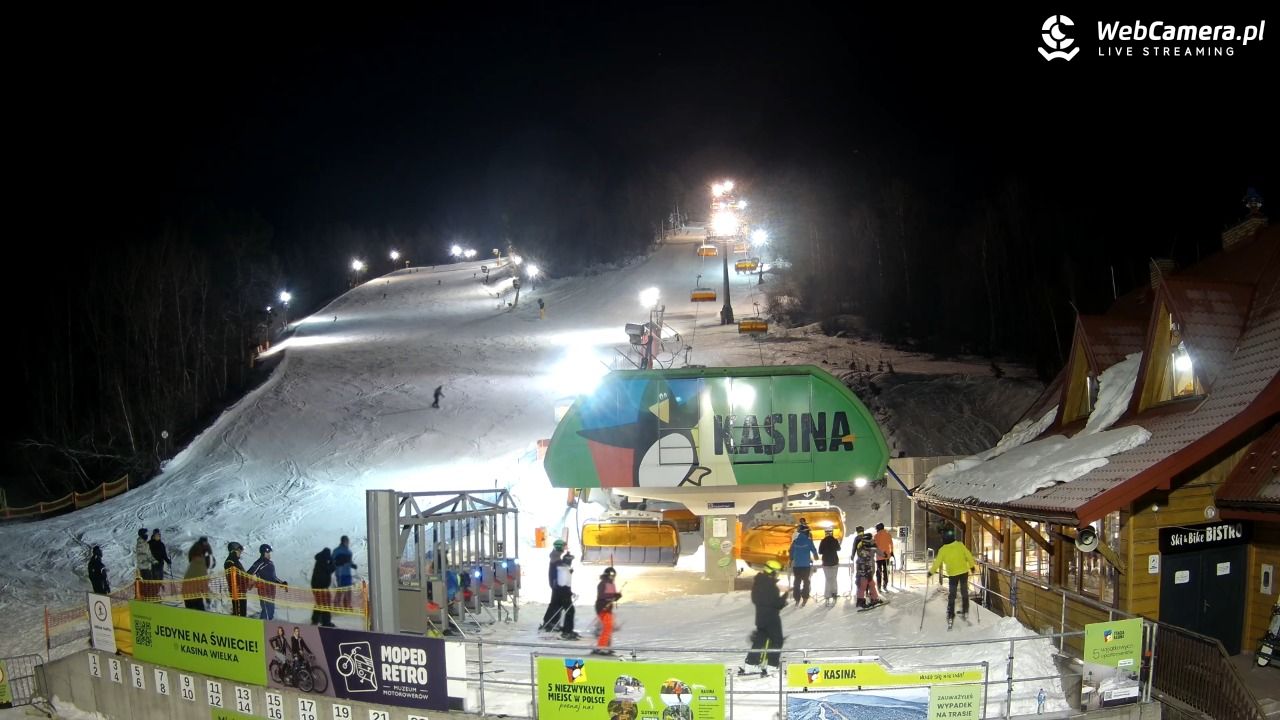 KASINA - ski dolna stacja wyciągu - 19 styczeń 2026, 19:45