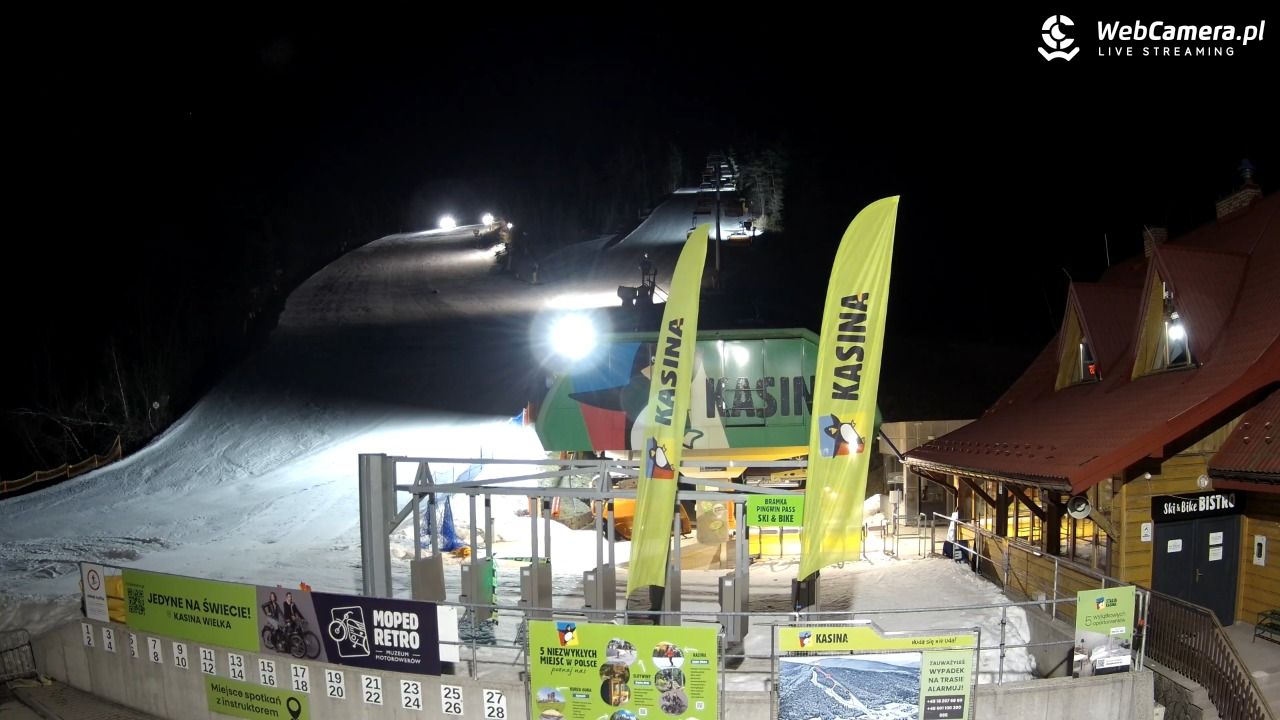KASINA - ski dolna stacja wyciągu - 06 marzec 2026, 21:33
