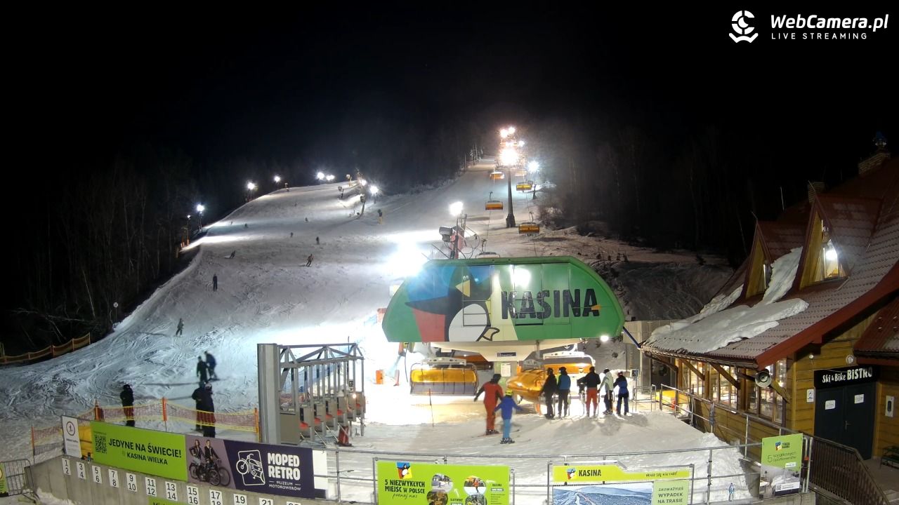 KASINA - ski dolna stacja wyciągu - 19 styczeń 2026, 19:29