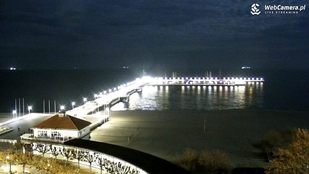 SOPOT - widok na Monciak - 05 listopad 2025, 20:16