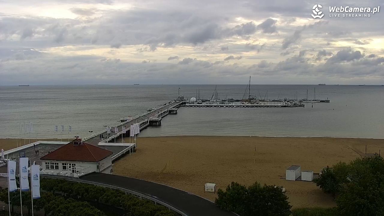 SOPOT - widok na Monciak - 09 czerwiec 2025, 06:56