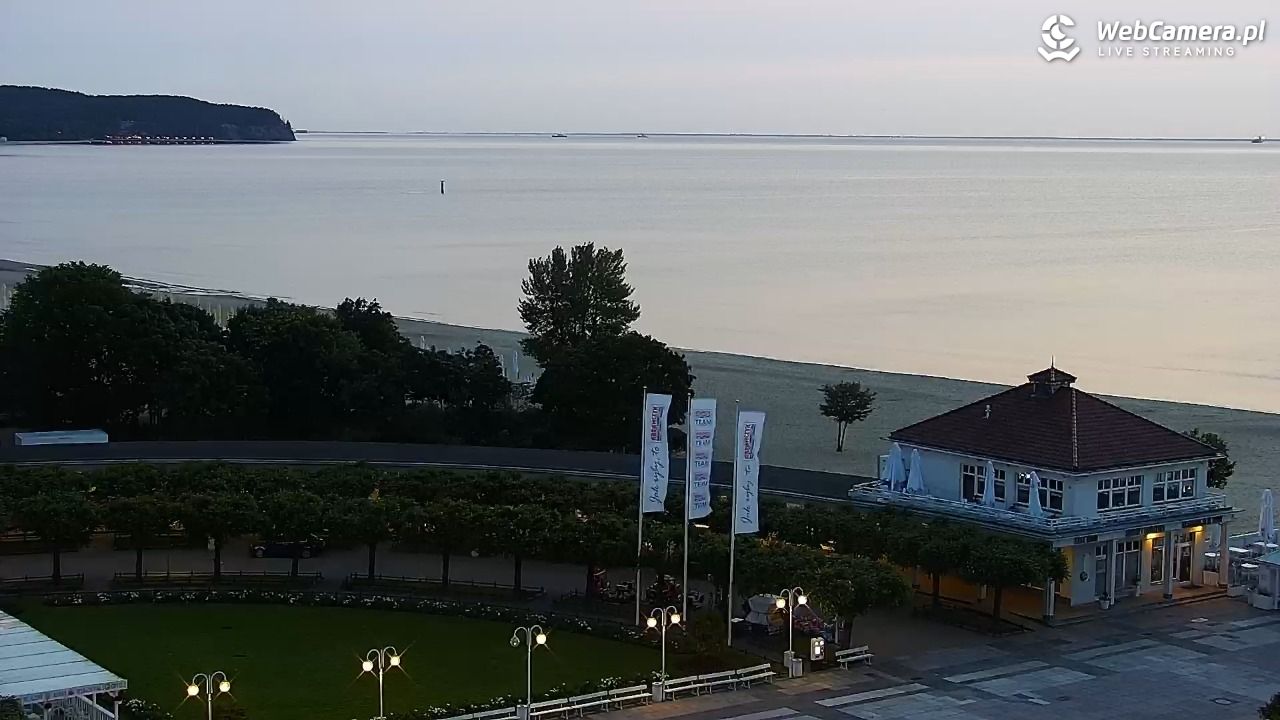 SOPOT - widok na Monciak - 10 czerwiec 2025, 03:47