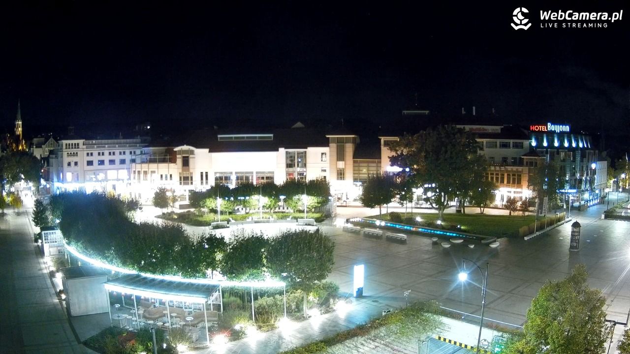 Sopot - Plac Przyjaciół Sopotu NOWOŚĆ - 12 październik 2025, 22:58