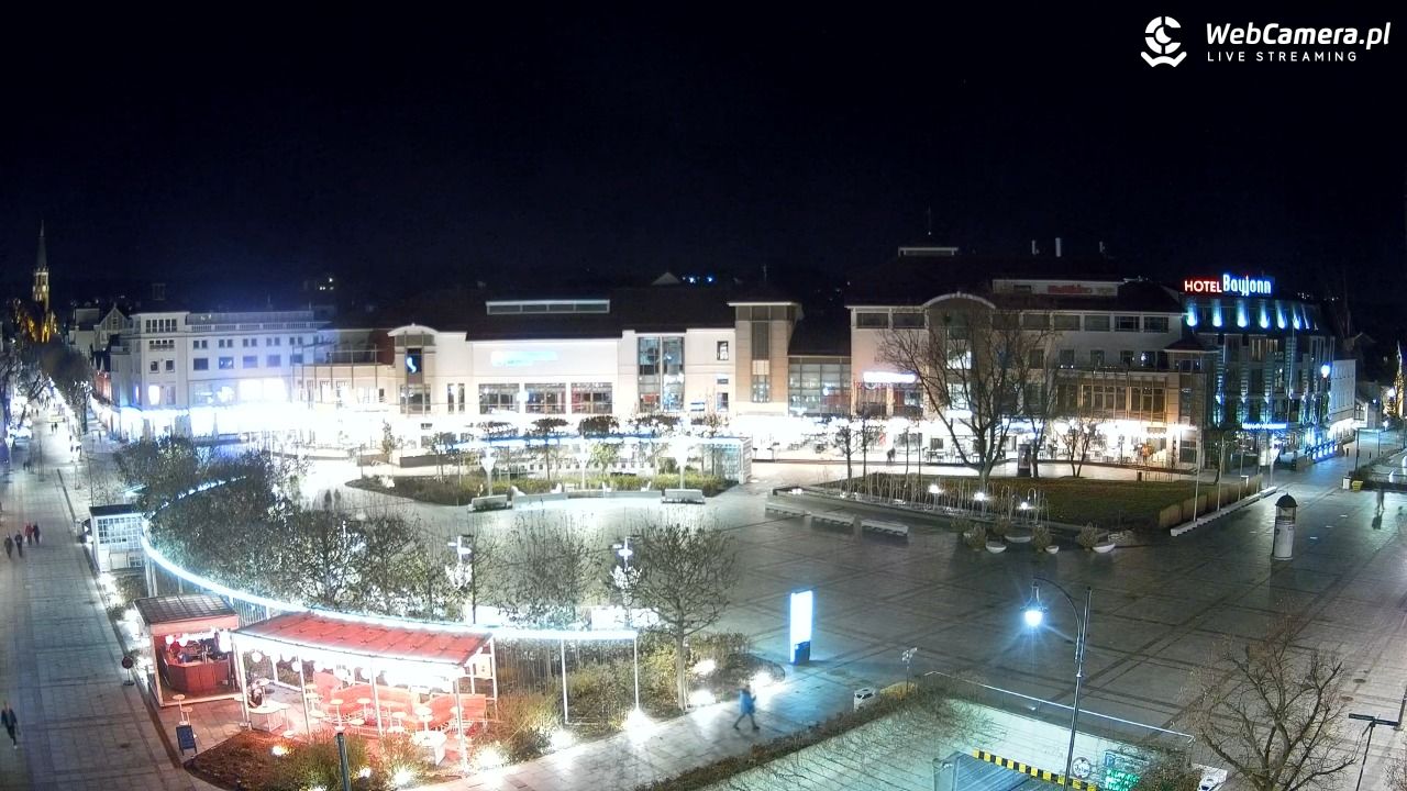 Sopot - Plac Przyjaciół Sopotu NOWOŚĆ - 27 listopad 2025, 18:32