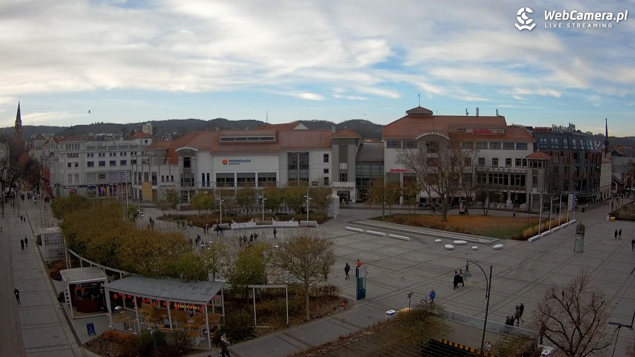 Sopot - Plac Przyjaciół Sopotu NOWOŚĆ - 23 listopad 2025, 13:02
