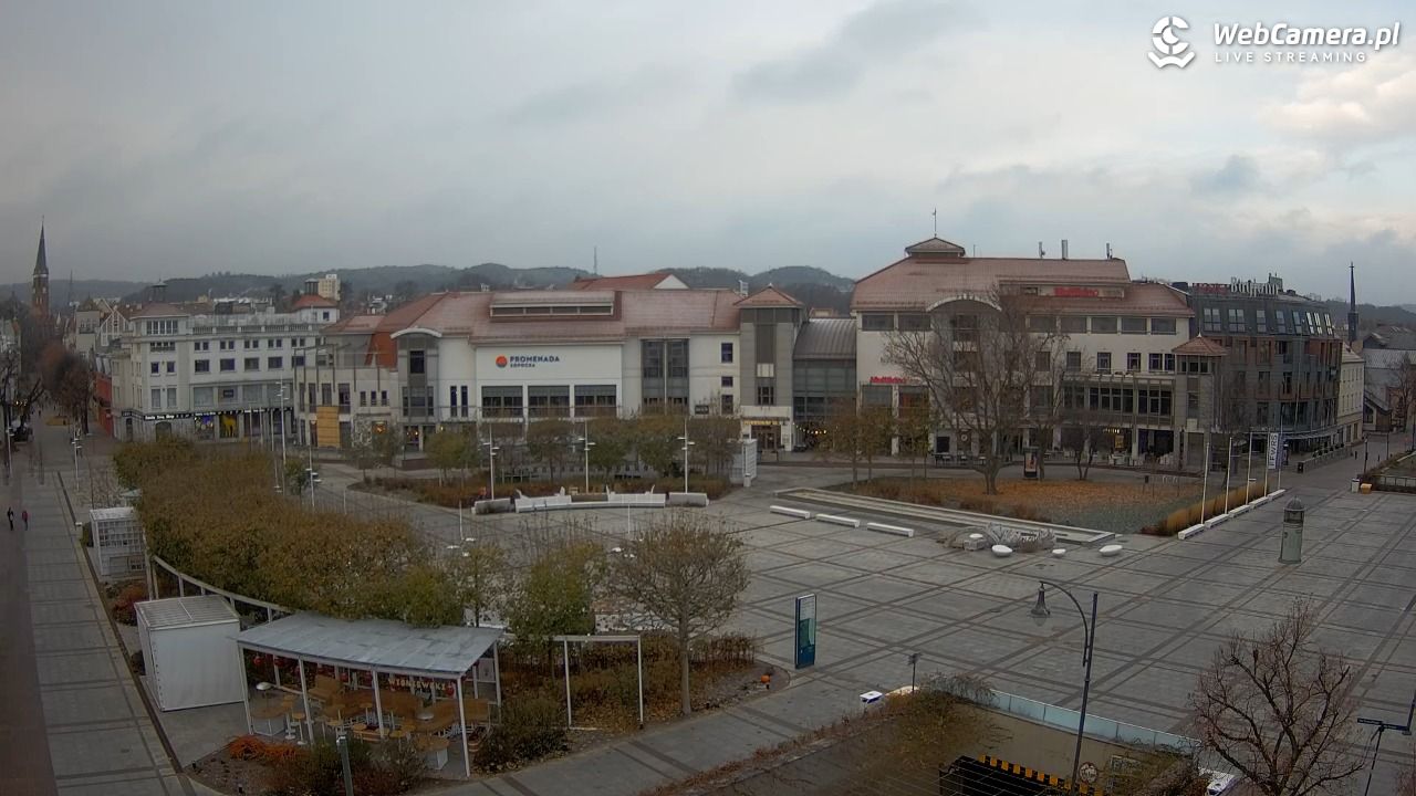Sopot - Plac Przyjaciół Sopotu NOWOŚĆ - 24 listopad 2025, 09:29