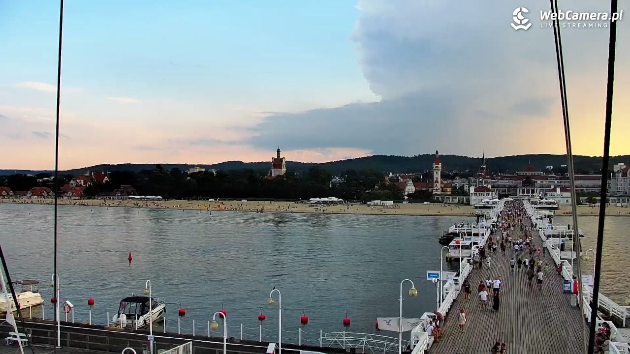 SOPOT - widok z molo - 05 sierpień 2026, 18:55