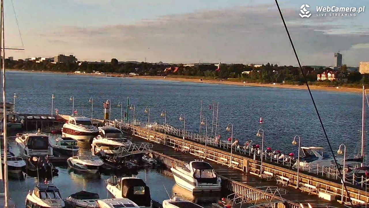 SOPOT - widok z molo - 18 wresień 2025, 07:22