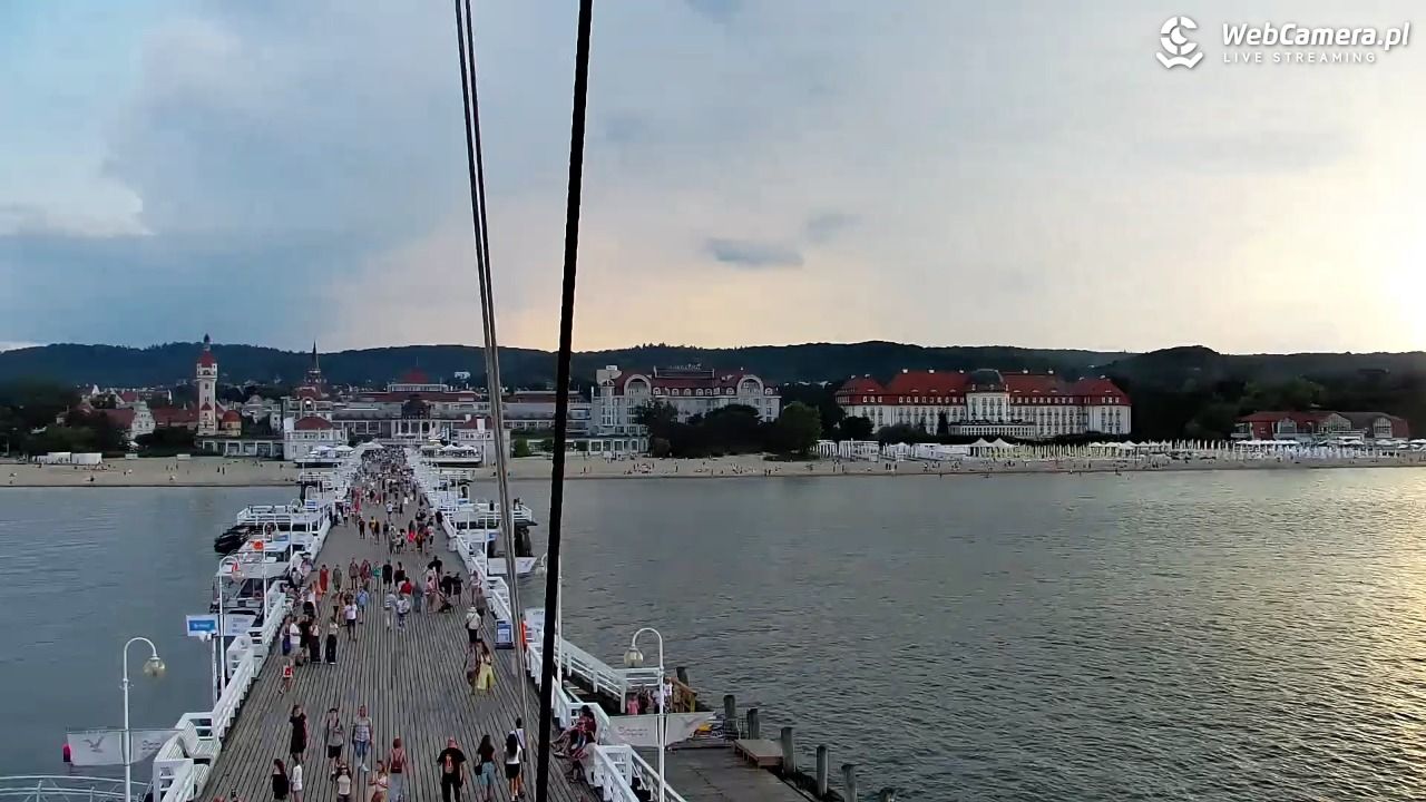 SOPOT - widok z molo - 05 sierpień 2026, 18:50