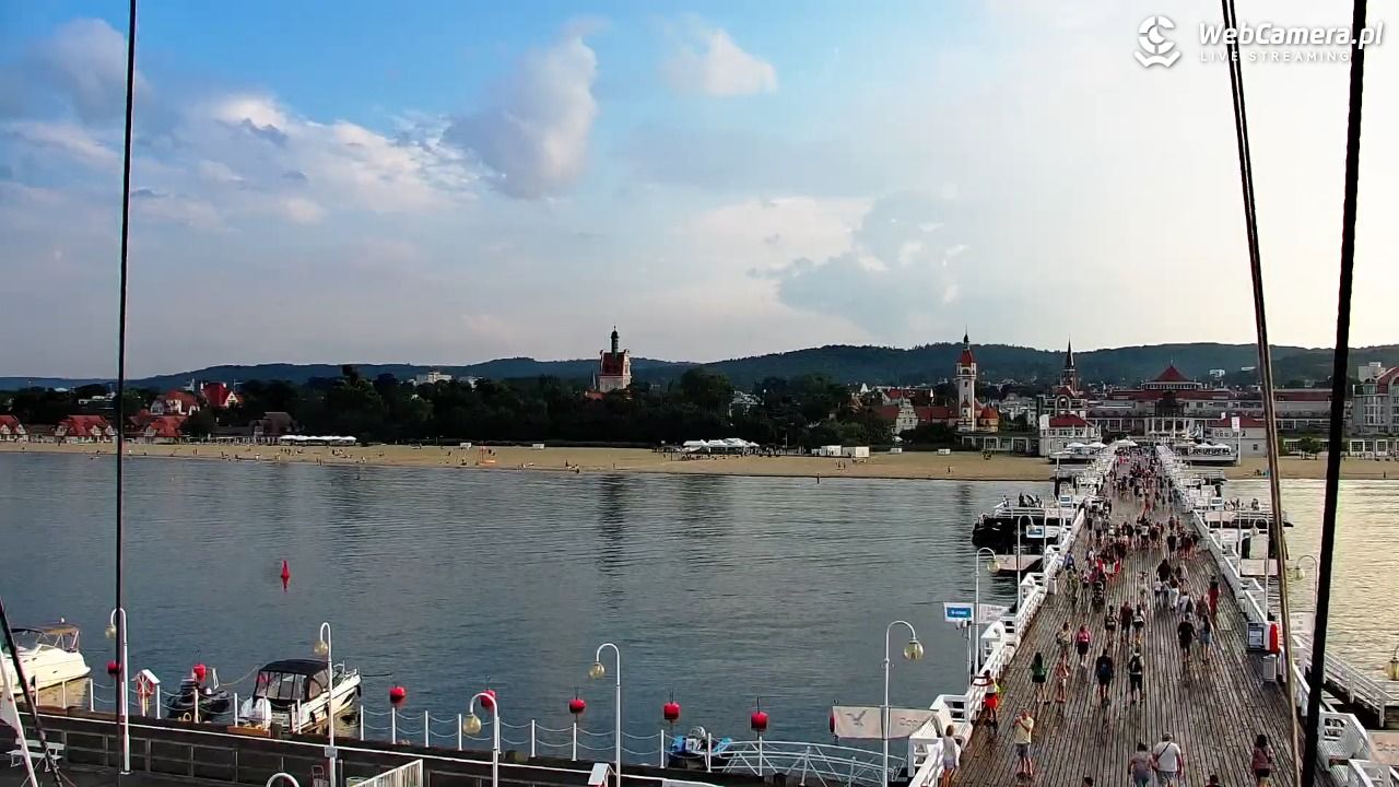 SOPOT - widok z molo - 05 sierpień 2026, 19:28
