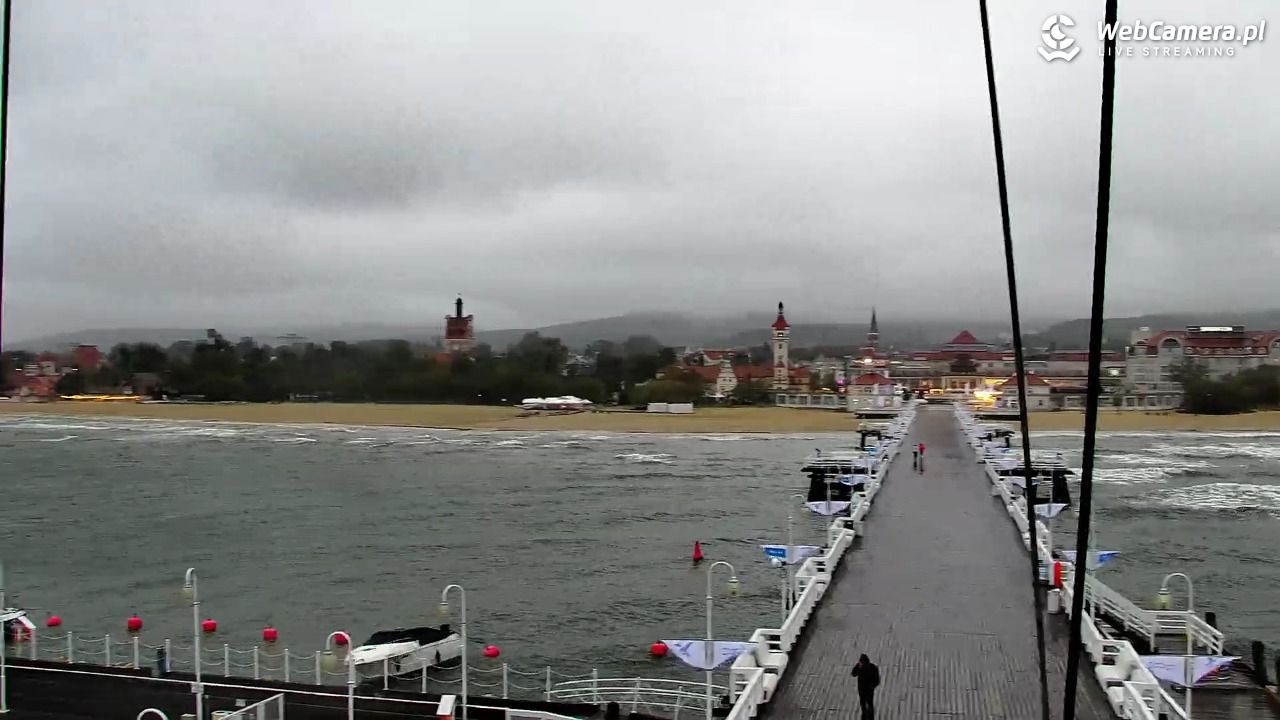 SOPOT - widok z molo - 06 maj 2026, 19:49