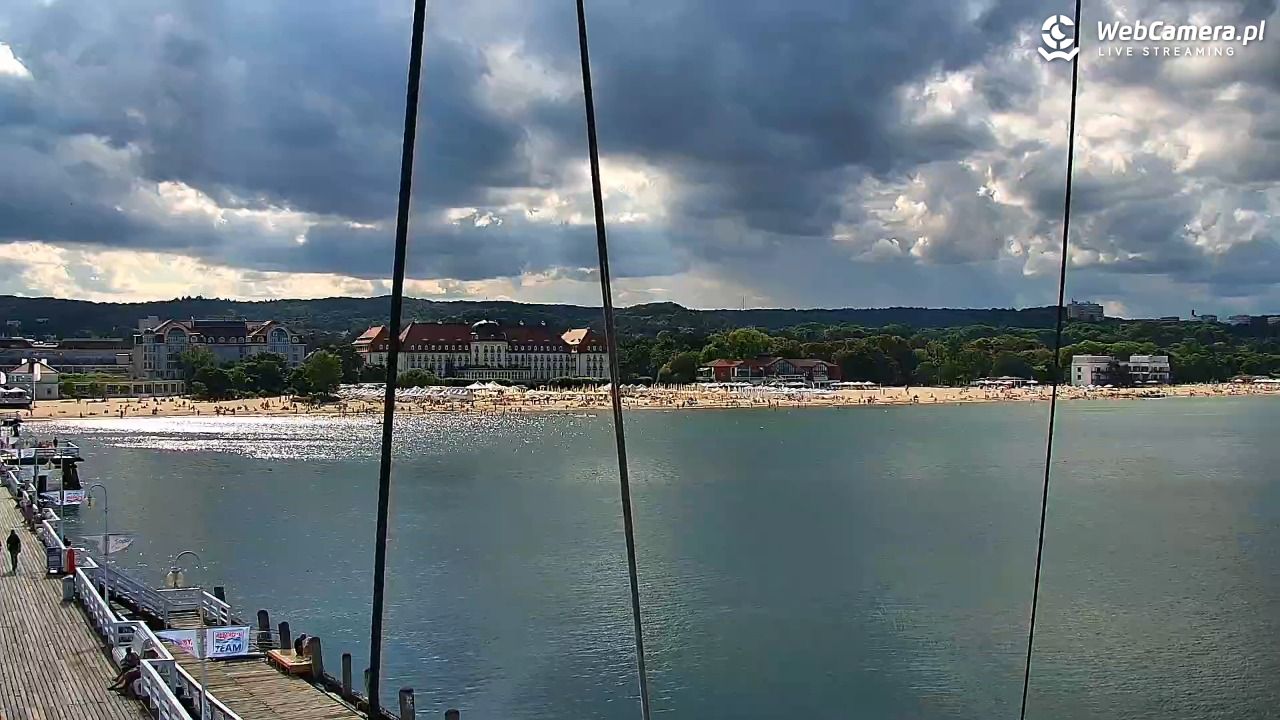 SOPOT - widok z molo - 01 sierpień 2025, 16:31