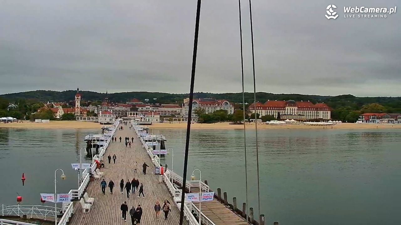 SOPOT - widok z molo - 19 maj 2025, 11:14