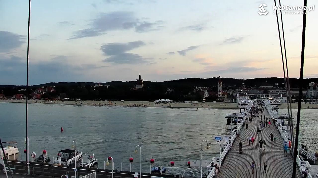 SOPOT - widok z molo - 06 sierpień 2026, 20:23