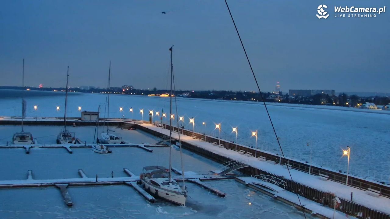 SOPOT - widok z molo - 05 luty 2026, 07:04