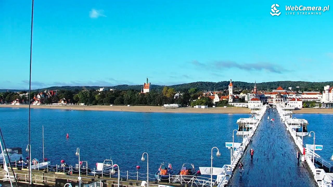 SOPOT - widok z molo - 17 wresień 2026, 07:51