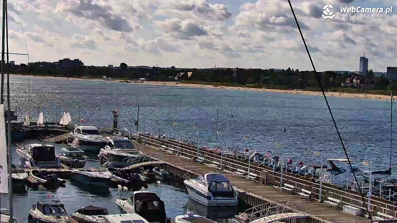 SOPOT - widok z molo - 16 wresień 2025, 10:27