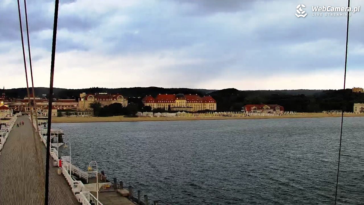 SOPOT - widok z molo - 06 sierpień 2026, 06:22