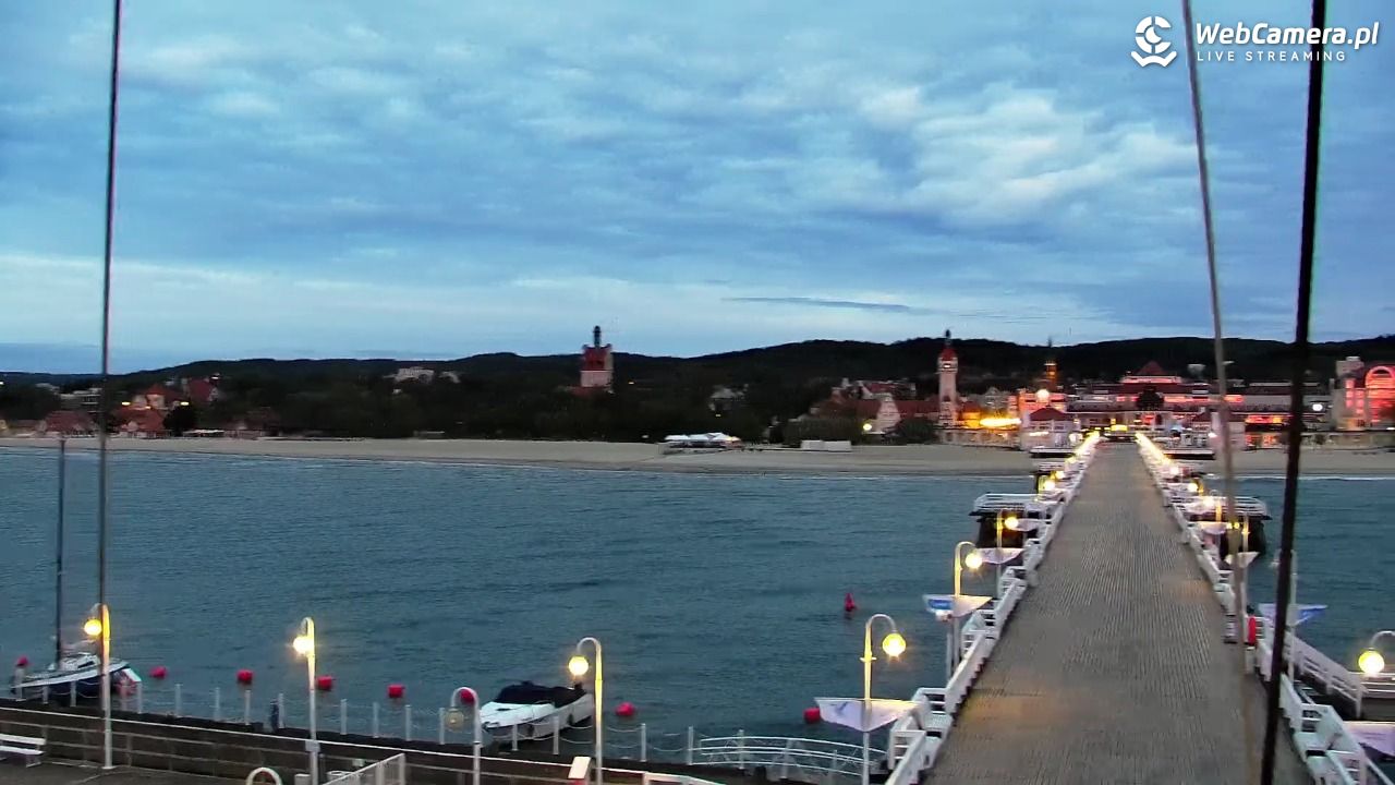 SOPOT - widok z molo - 08 maj 2026, 04:35
