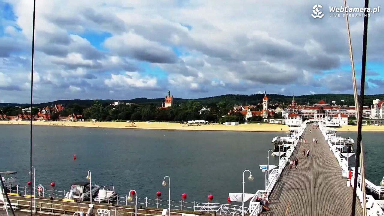 SOPOT - widok z molo - 07 sierpień 2026, 09:17