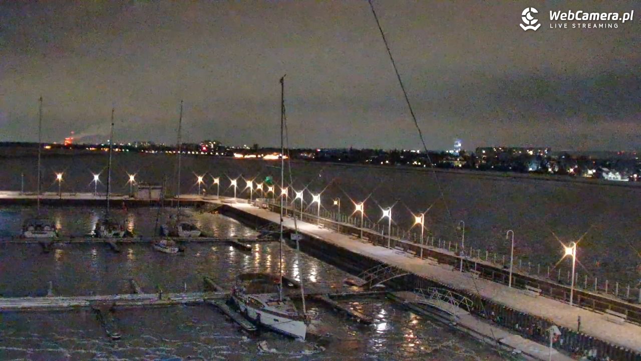 SOPOT - widok z molo - 04 luty 2026, 20:48