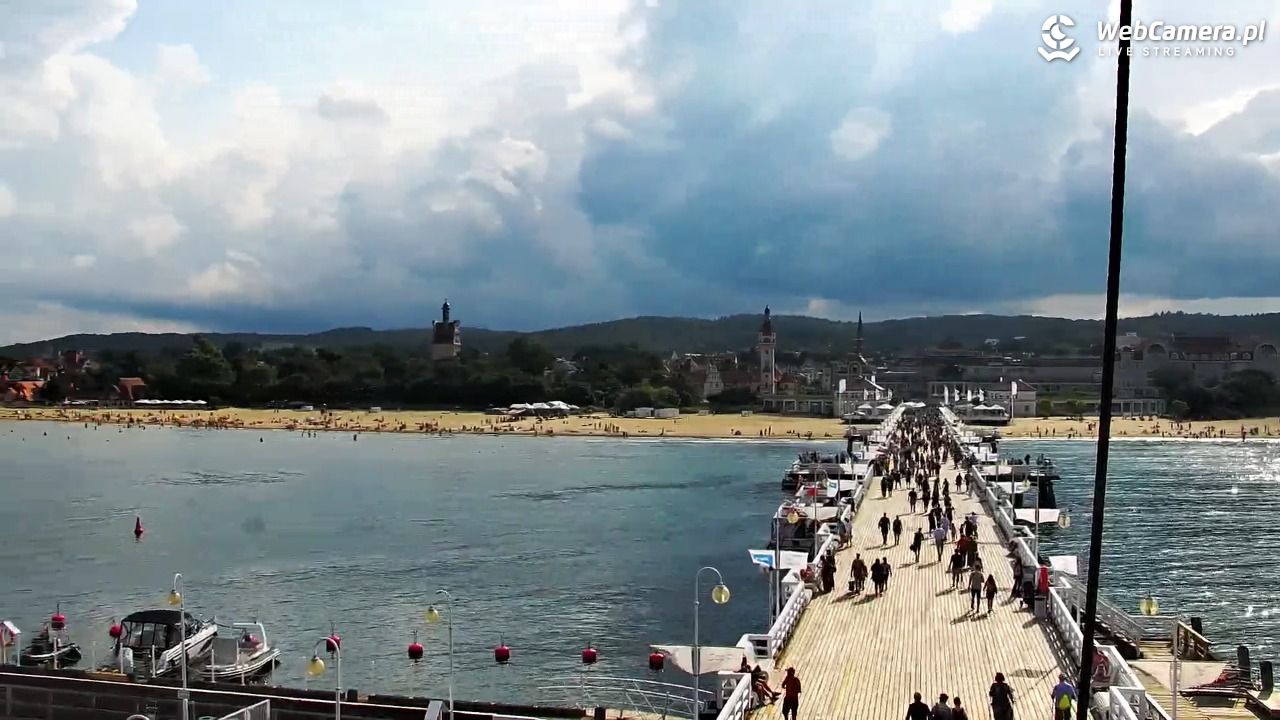 SOPOT - widok z molo - 06 sierpień 2026, 17:03