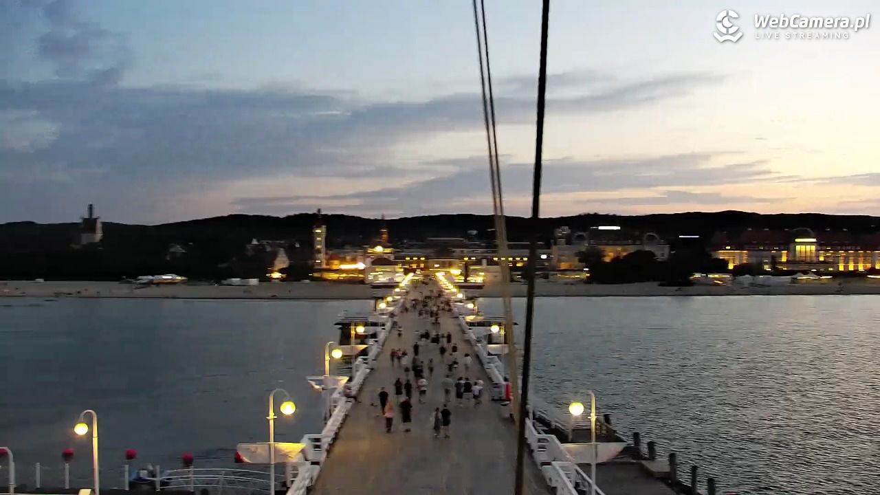 SOPOT - widok z molo - 06 sierpień 2026, 21:07
