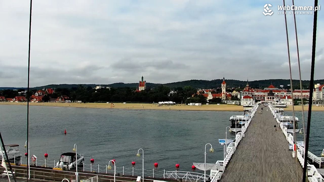 SOPOT - widok z molo - 06 sierpień 2026, 09:08