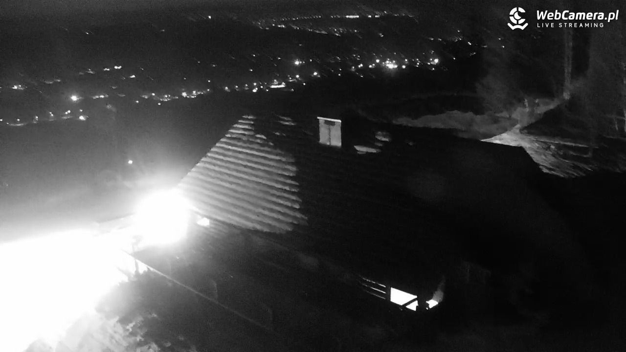 Kompleks BESKID Spytkowice - widok z górnej stacji - 19 styczeń 2026, 22:57