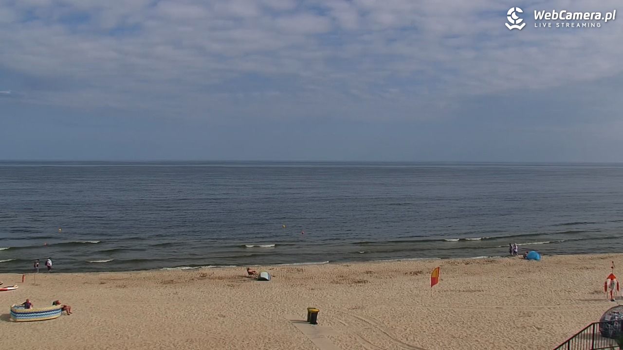STEGNA  - widok na plażę - 27 lipiec 2025, 09:27