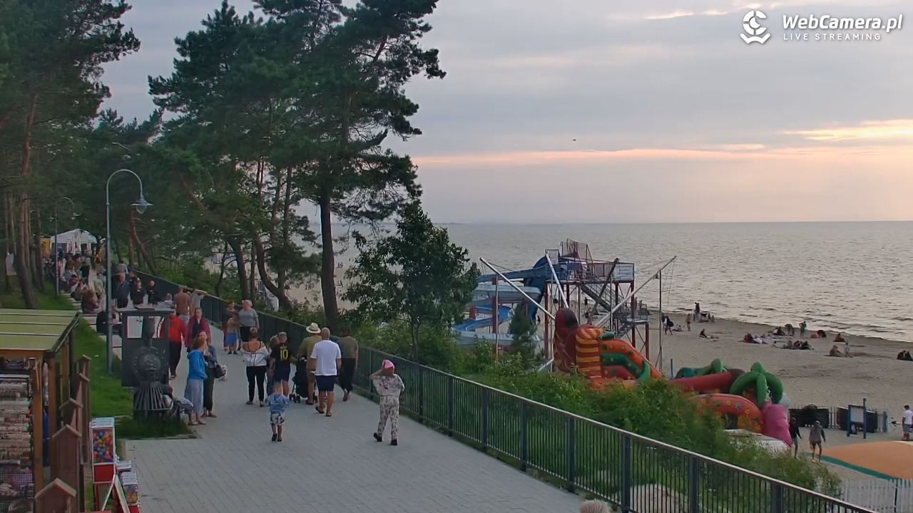 STEGNA  - widok na plażę - 27 lipiec 2025, 19:47