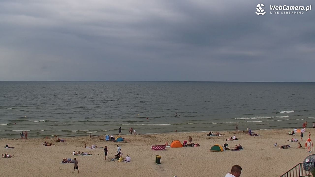 STEGNA  - widok na plażę - 26 lipiec 2025, 17:22