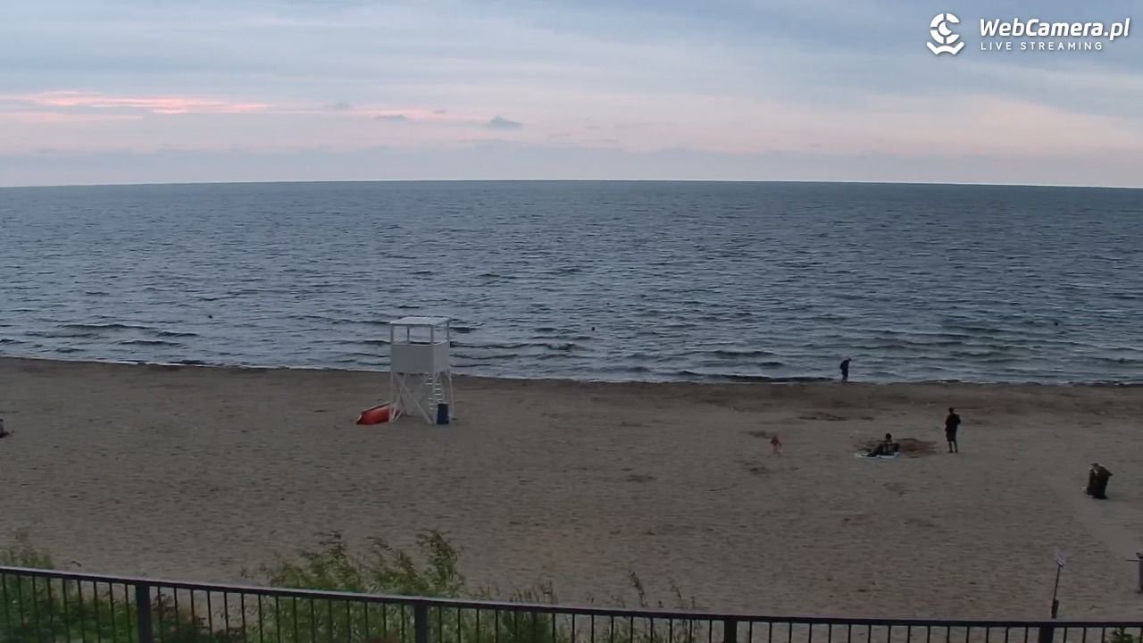STEGNA  - widok na plażę - 27 lipiec 2025, 20:34