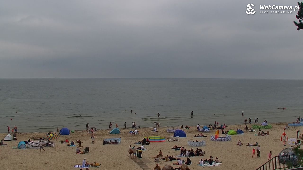 STEGNA  - widok na plażę - 26 lipiec 2025, 10:55