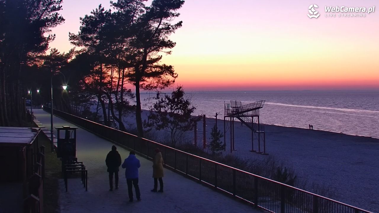 STEGNA  - widok na plażę - 22 marzec 2026, 18:23