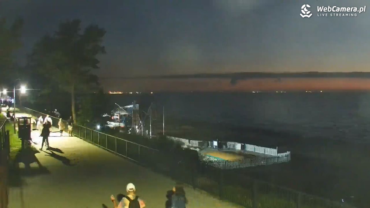 STEGNA  - widok na plażę - 26 lipiec 2025, 22:22