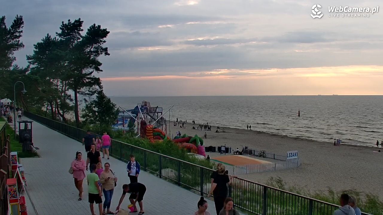 STEGNA  - widok na plażę - 27 lipiec 2025, 19:51