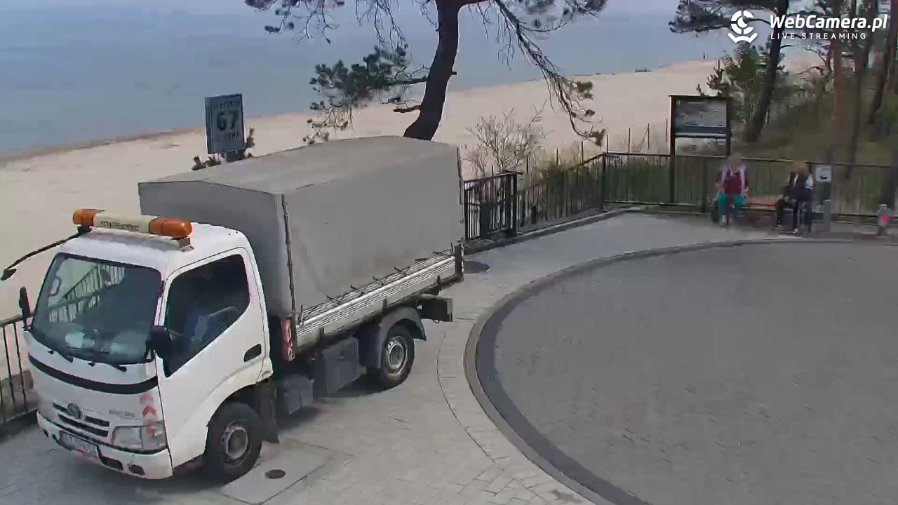 STEGNA  - widok na plażę - 04 maj 2026, 10:21