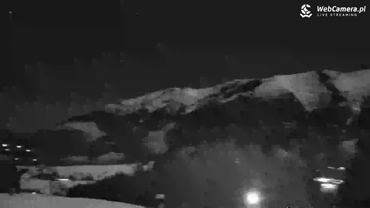 Ski Centrum Strachan - widok z górnej stacji NOWOŚĆ - 28 luty 2026, 23:22