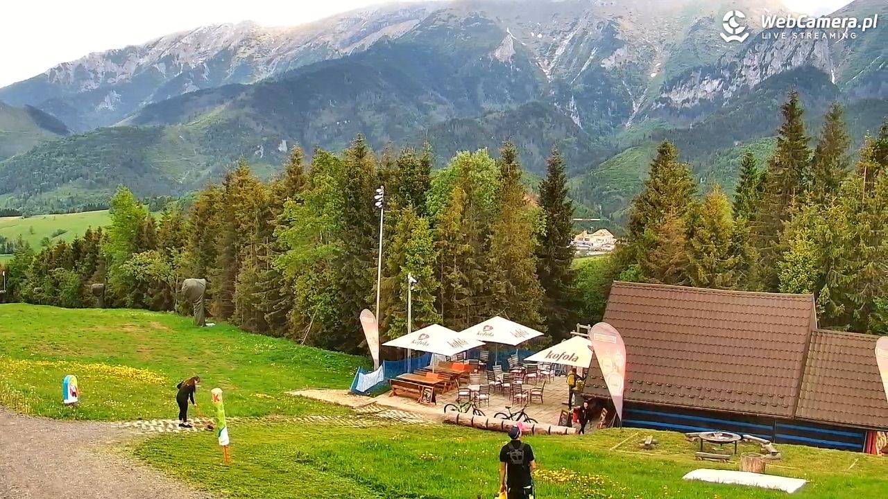 Ski Centrum Strachan - widok z górnej stacji NOWOŚĆ - 05 czerwiec 2026, 13:31