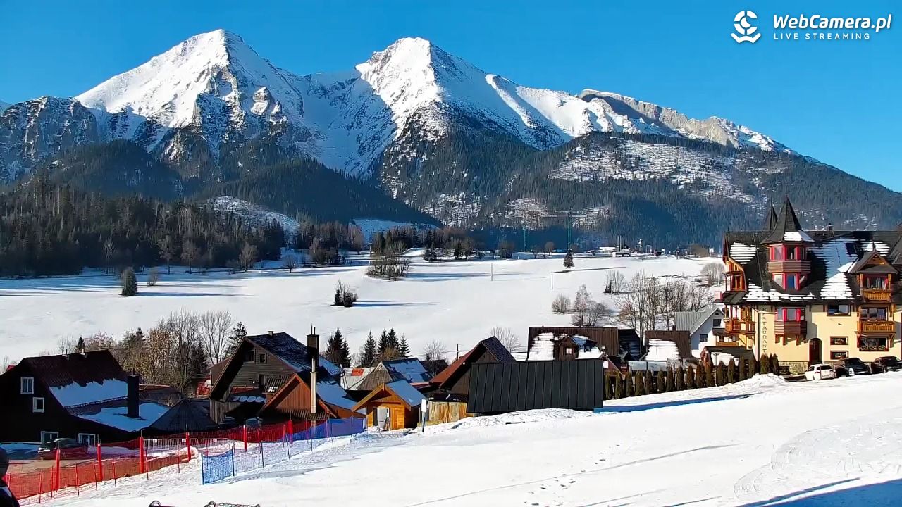 Ski Centrum Strachan - widok na stok NOWOŚĆ - 28 luty 2026, 07:47
