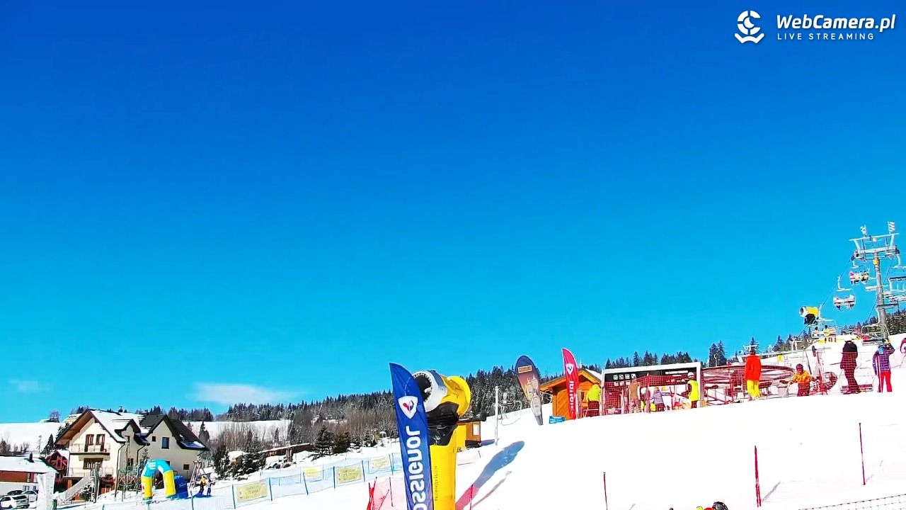 Ski Centrum Strachan - widok na stok NOWOŚĆ - 26 luty 2026, 10:15
