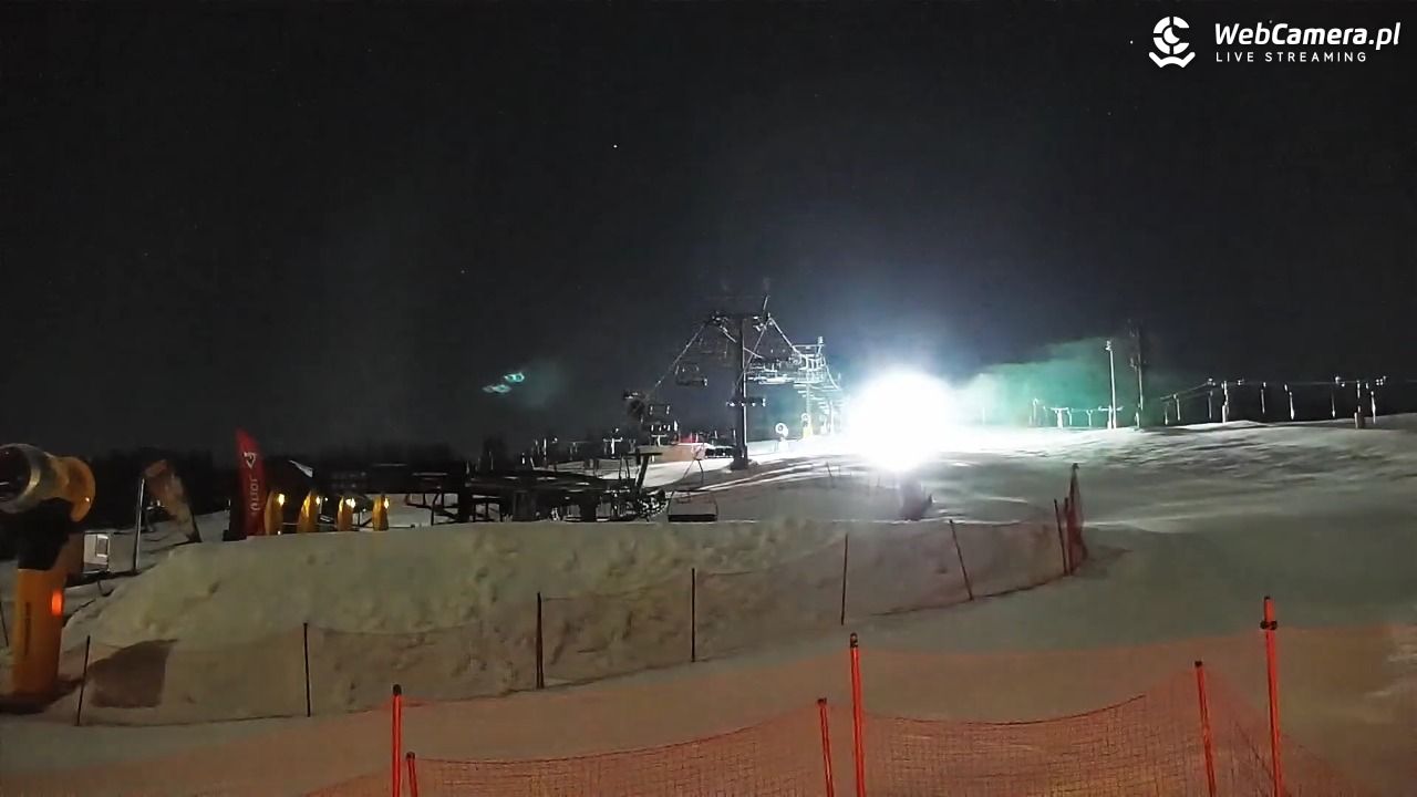 Ski Centrum Strachan - widok na stok NOWOŚĆ - 27 luty 2026, 22:34