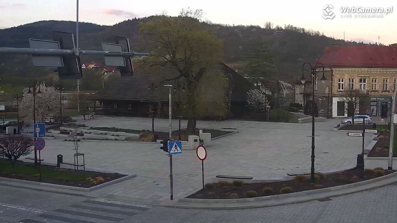 Sucha Beskidzka - 18 kwiecień 2026, 19:28