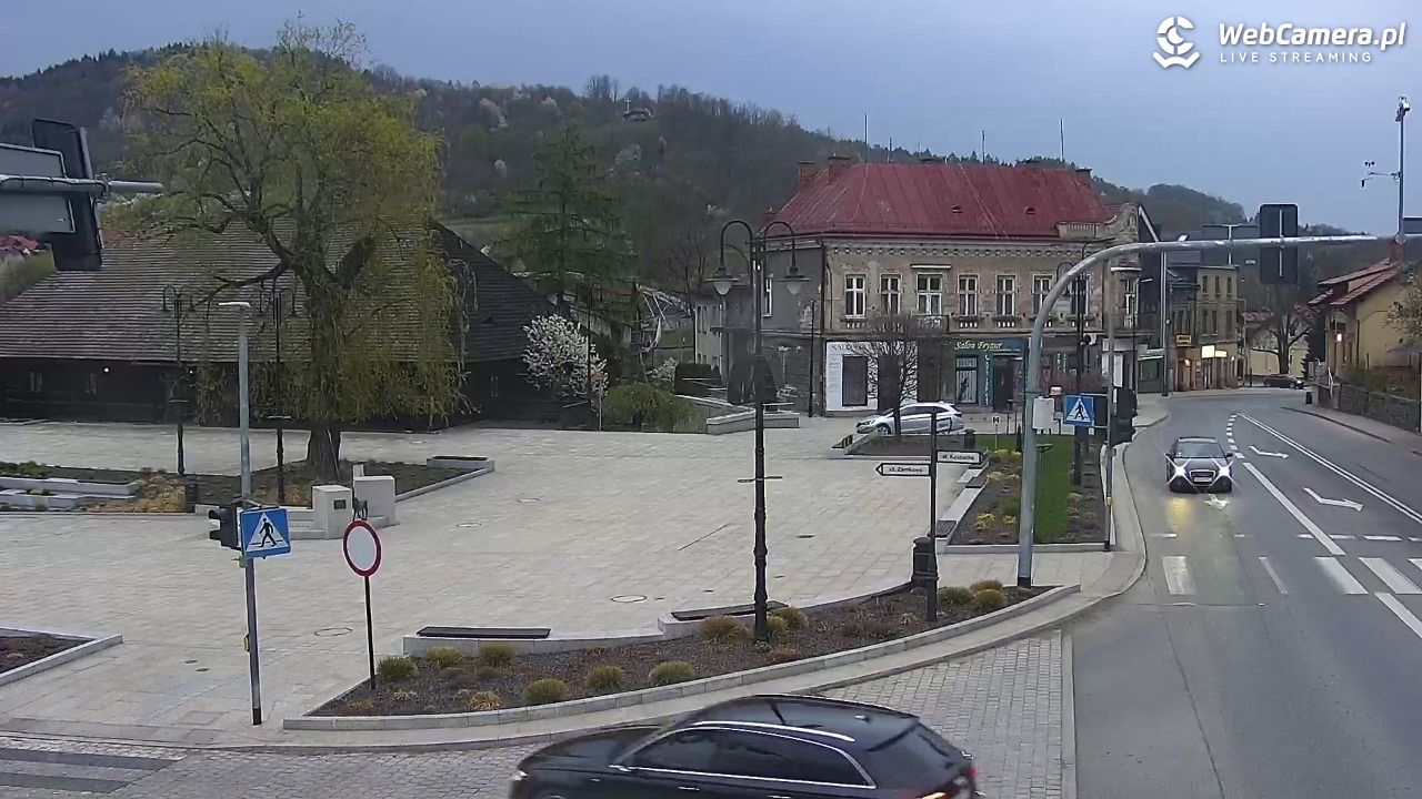 Sucha Beskidzka - 19 kwiecień 2026, 19:13