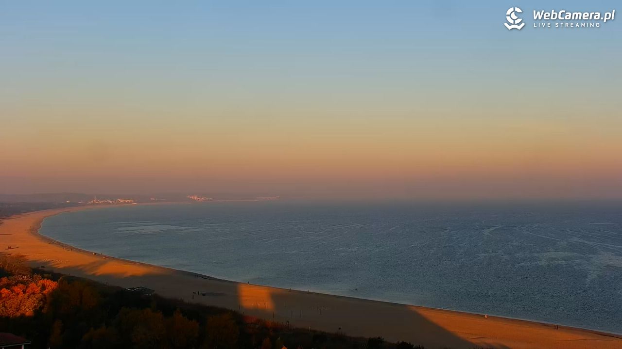 ŚWINOUJŚCIE - widok na plaże i morze - 07 listopad 2025, 07:57
